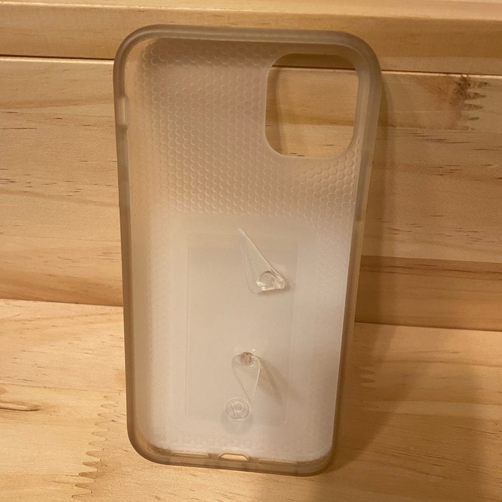 White Ombré loopy case for iPhone 11